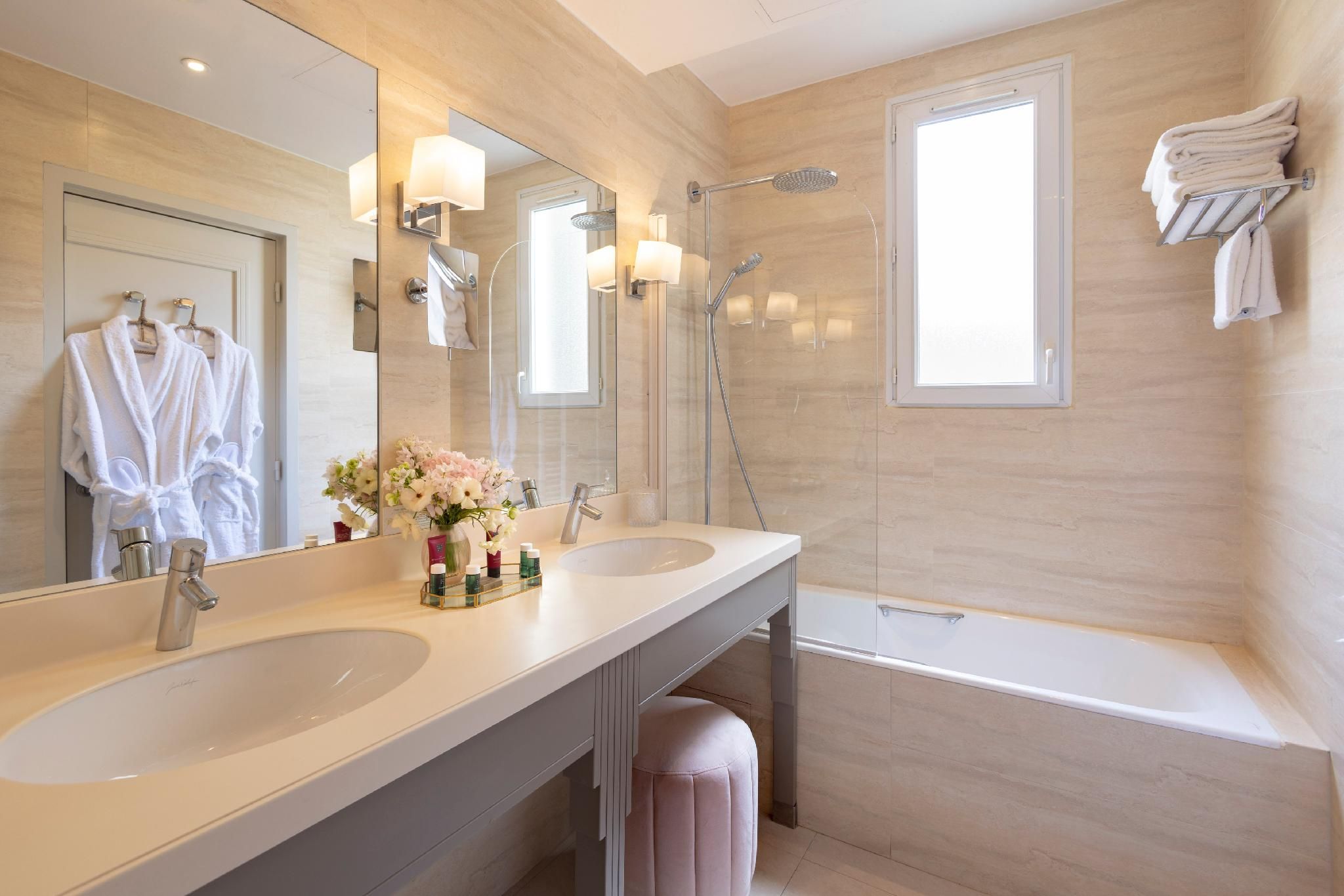 undefined Hotel Residence Foch 9