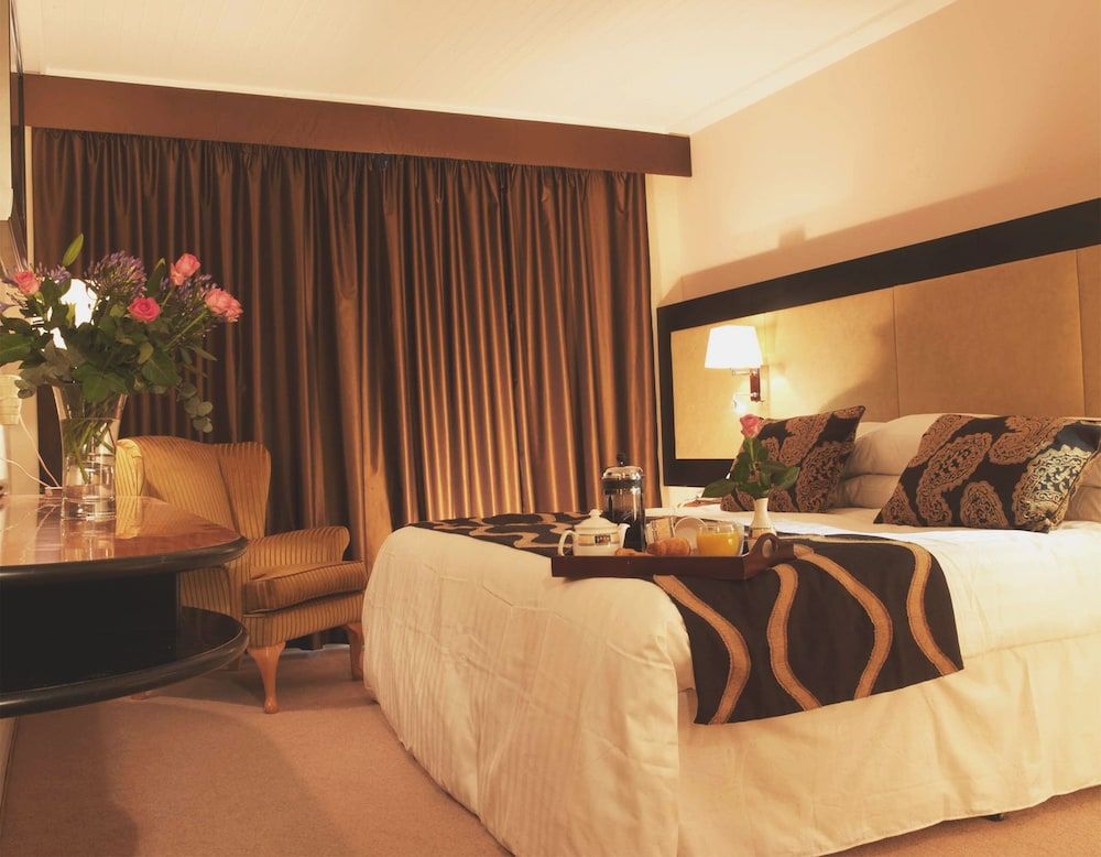 undefined Wellington Park Hotel 10