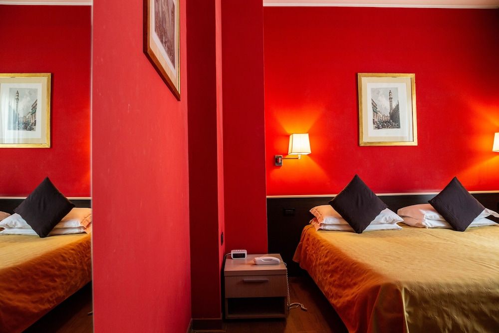 Hotel Berlino Economy Double Room 3