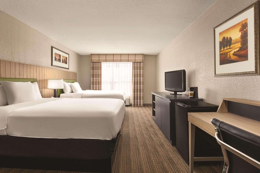 Room, 2 Queen Beds, Non Smoking