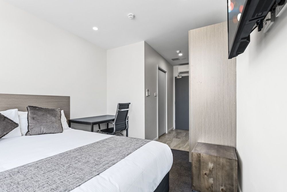 Seranin Gordon Seranin | Gordon - Standard Studio 3