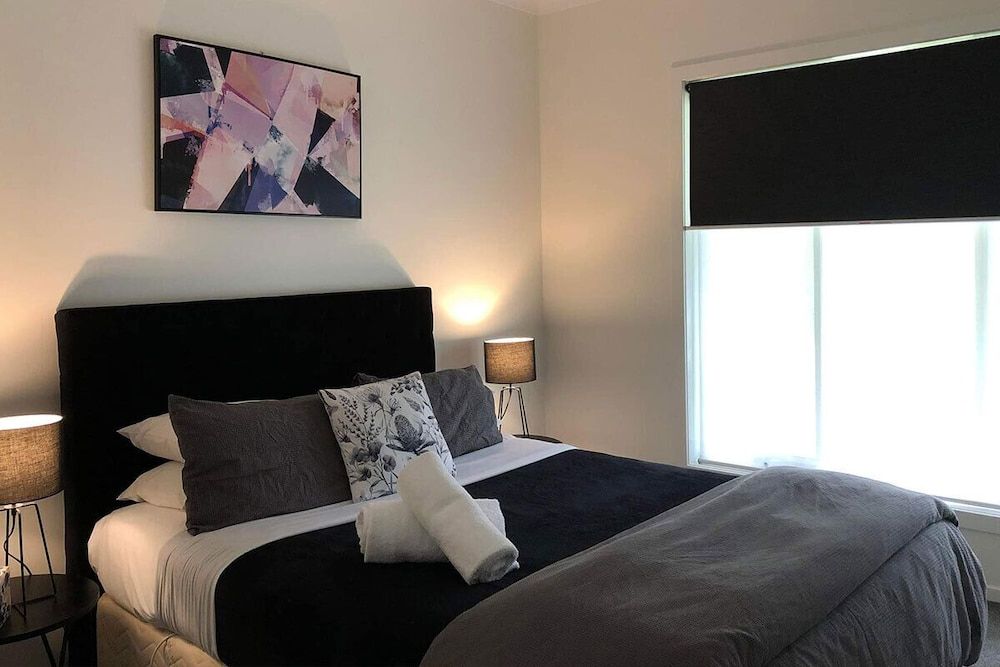 Thistle Hill Guest House Luxury Villa, Multiple Beds, Garden View 6