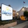Edgewater Inn And Suites