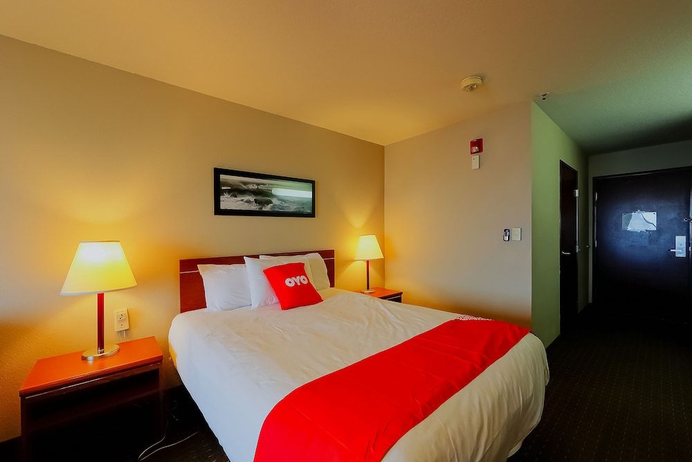 Room, 1 Queen Bed, Accessible, Bay View (Pet Friendly)