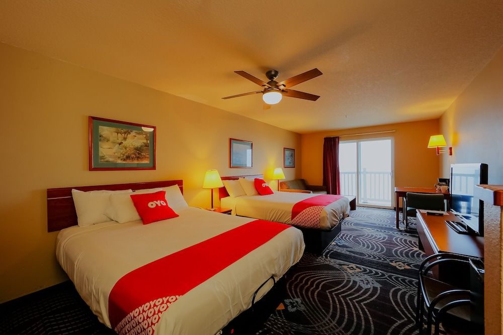 Siletz Bay Beachfront Hotel by OYO Lincoln City Double Room, 2 Queen Beds, Balcony, Ocean View
