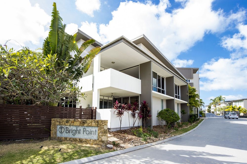 1 Bright Point Apartment 5102
