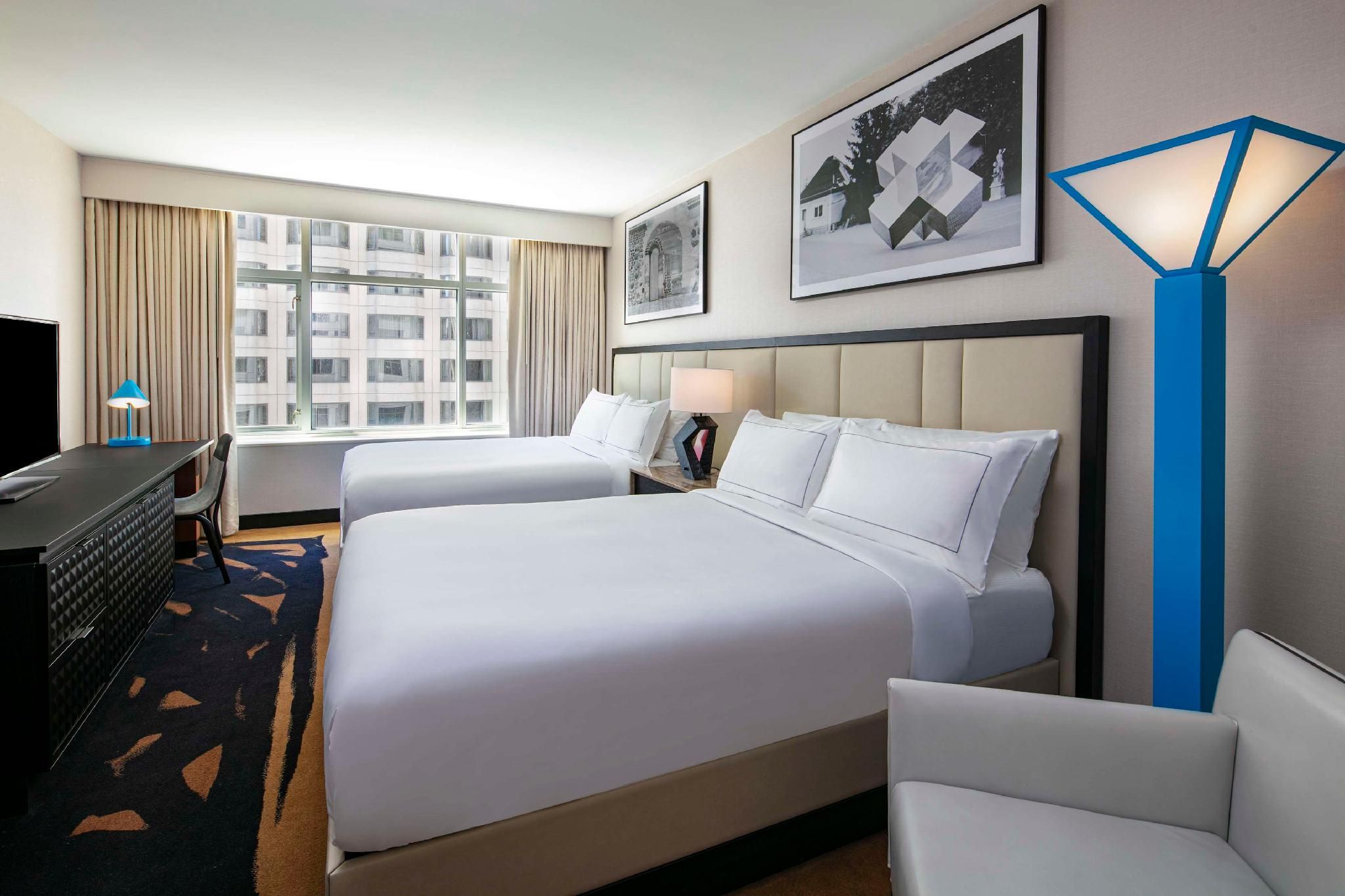 undefined theWit Chicago, a Hilton Hotel 8