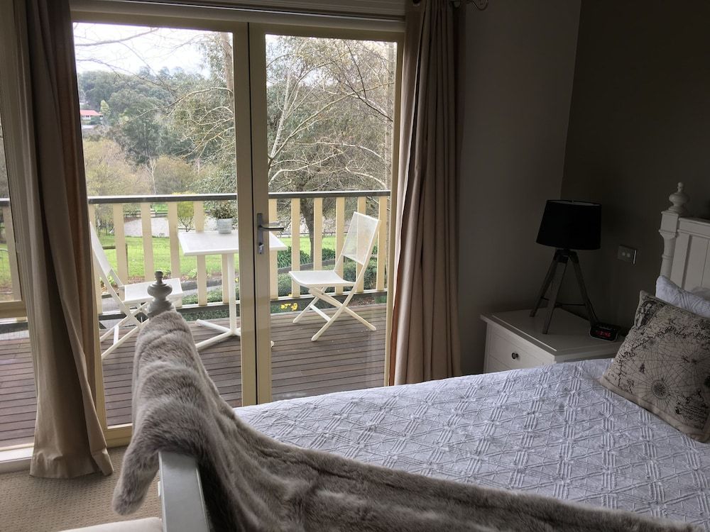 Emerald Ridge Guestroom, 1 Bedroom 8