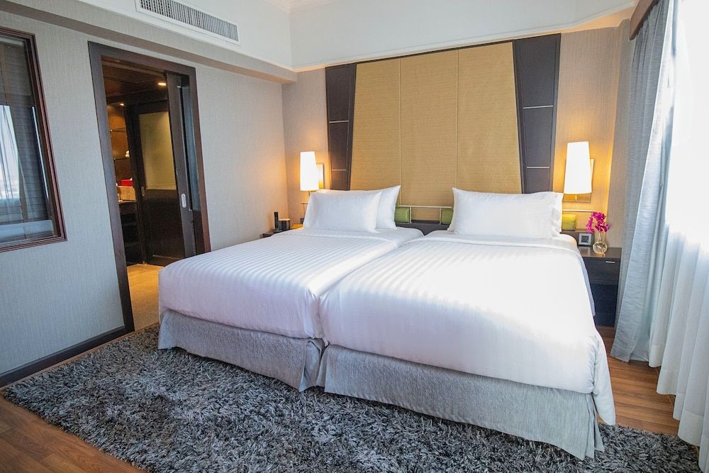 undefined Ramada Plaza by Wyndham Bangkok Menam Riverside 3