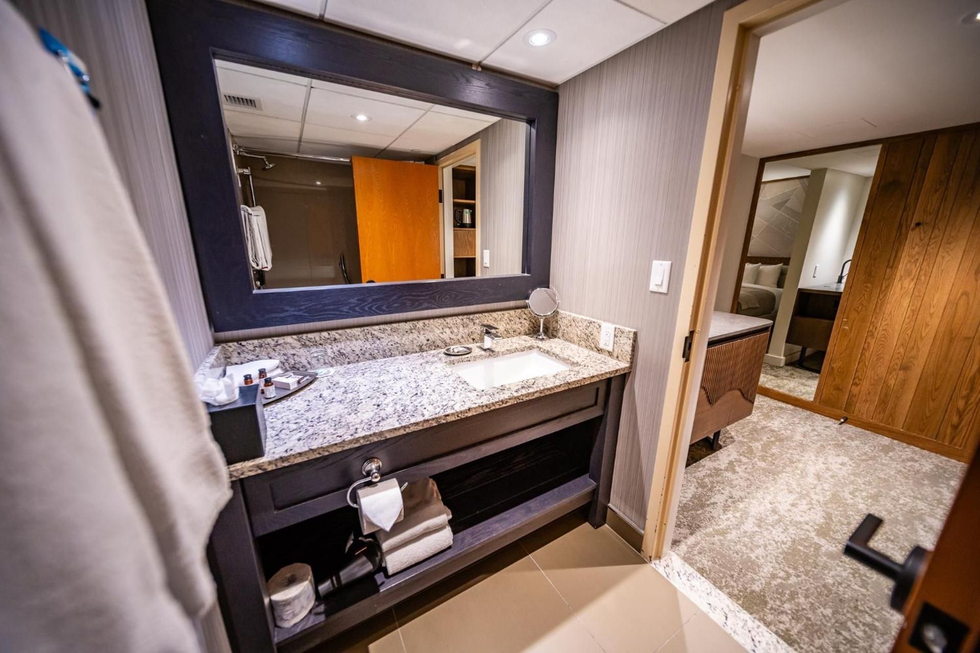 Superior Queen Room with Two Queen Beds