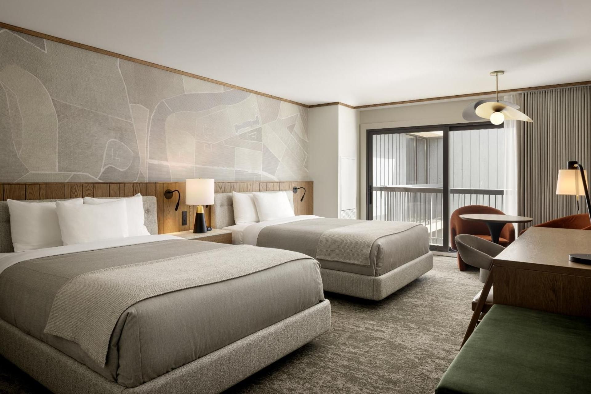 undefined Banff Park Lodge 10