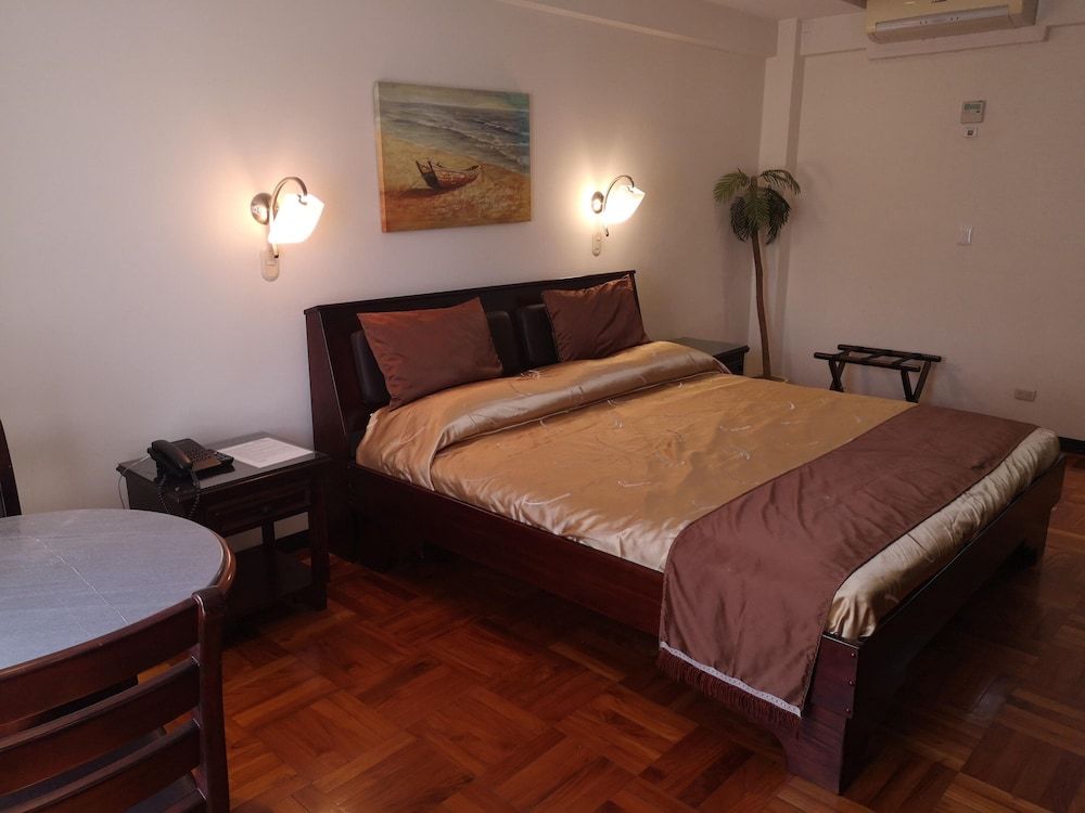 Hotel Plaza Real Suites & Apartments Premium Room