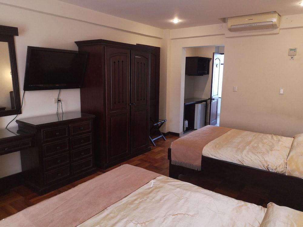 undefined Hotel Plaza Real Suites & Apartments 6