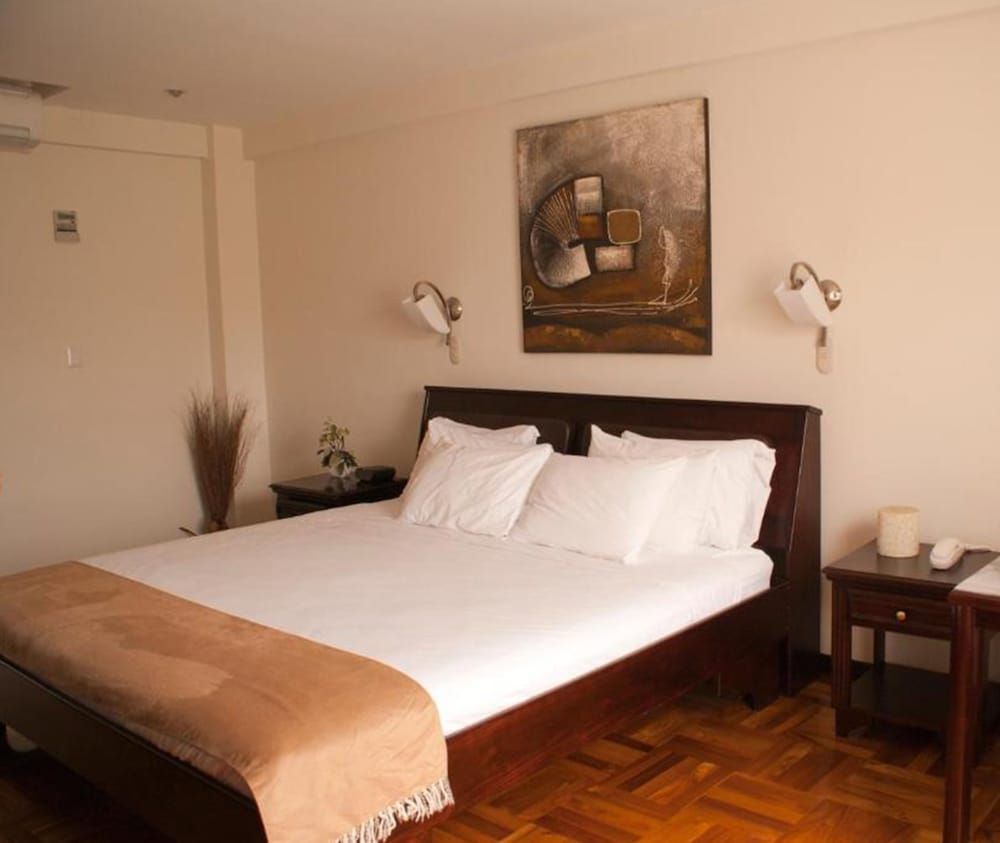 Hotel Plaza Real Suites & Apartments Premium Room 4