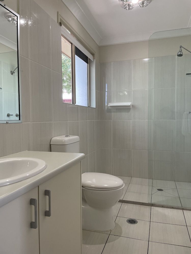 Crows Nest Motel Self Contained Studio Apartment 3