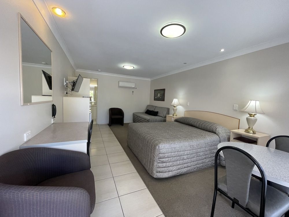 Crows Nest Motel Disability Assisted Room 3