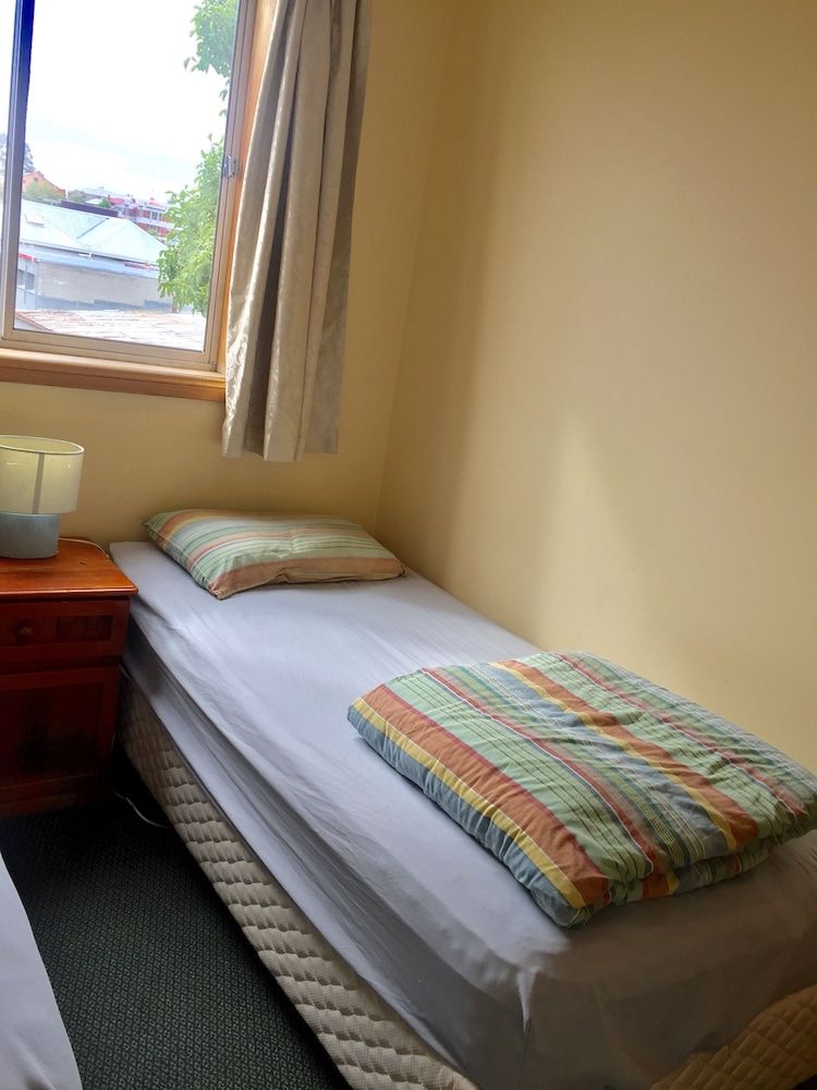 Narrara Backpackers