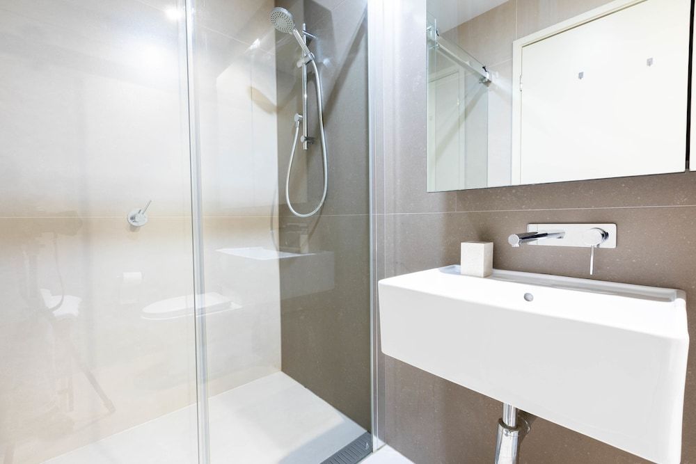 Sunshine Boutique Apartments Collins Deluxe Apartment, 1 Bedroom 6