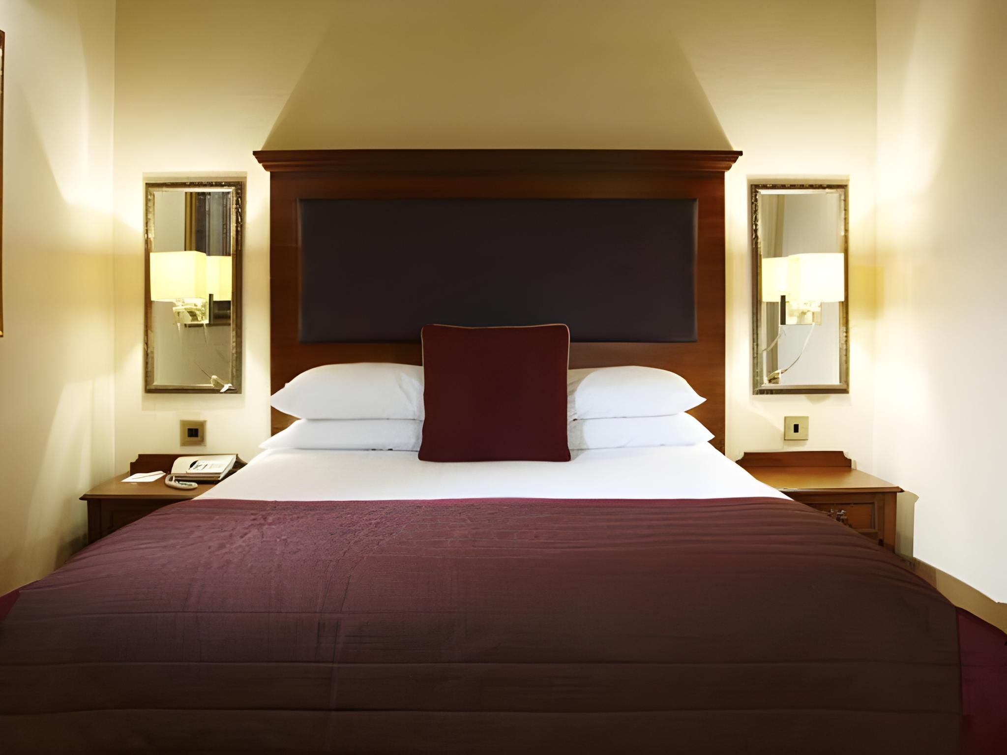 Shrigley Hall Hotel Single 2