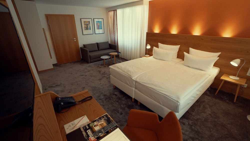 Hotel Adler Asperg Deluxe Room (B) 3