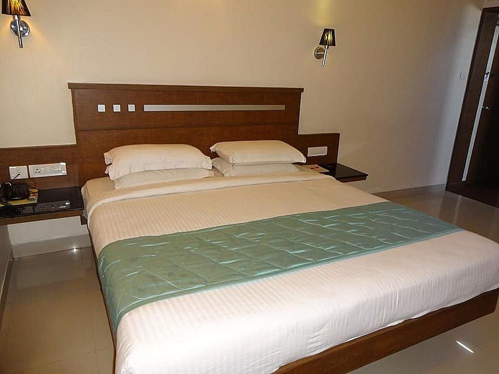 Super Capital O Grand Plaza Executive Twin Room, Accessible, Non Smoking 3