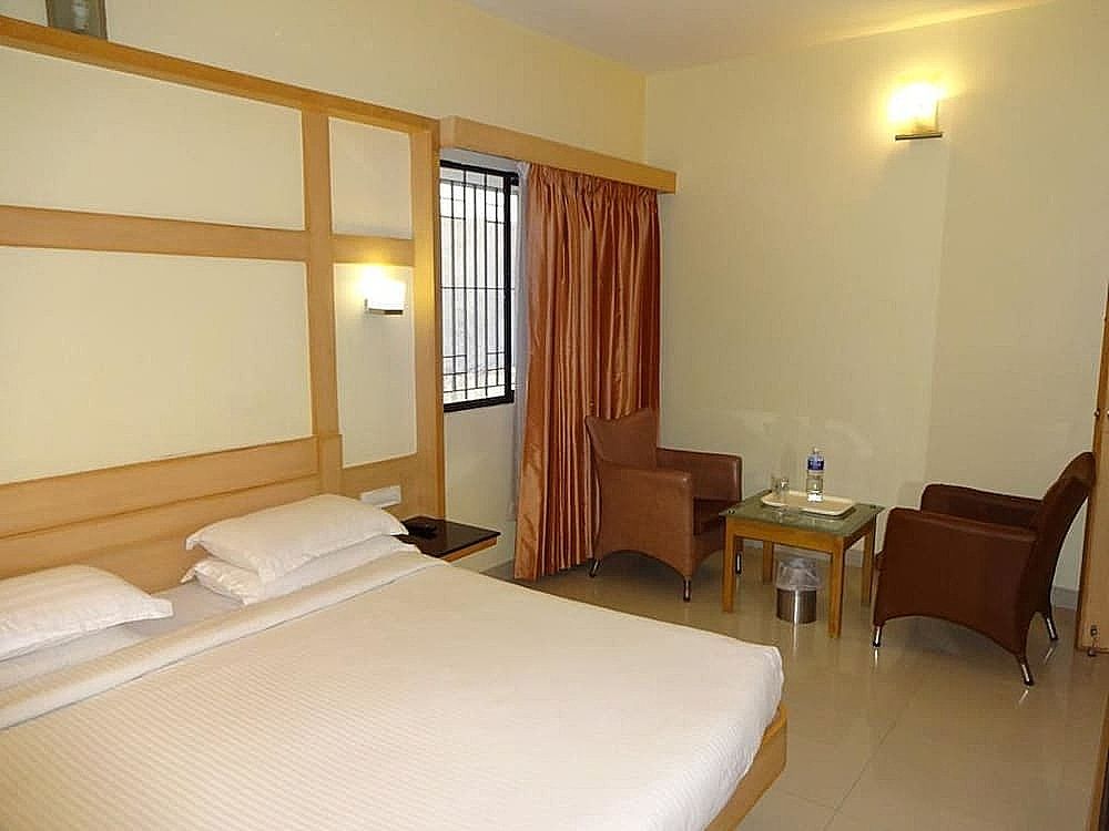 Super Capital O Grand Plaza Executive Twin Room, Accessible, Non Smoking 4