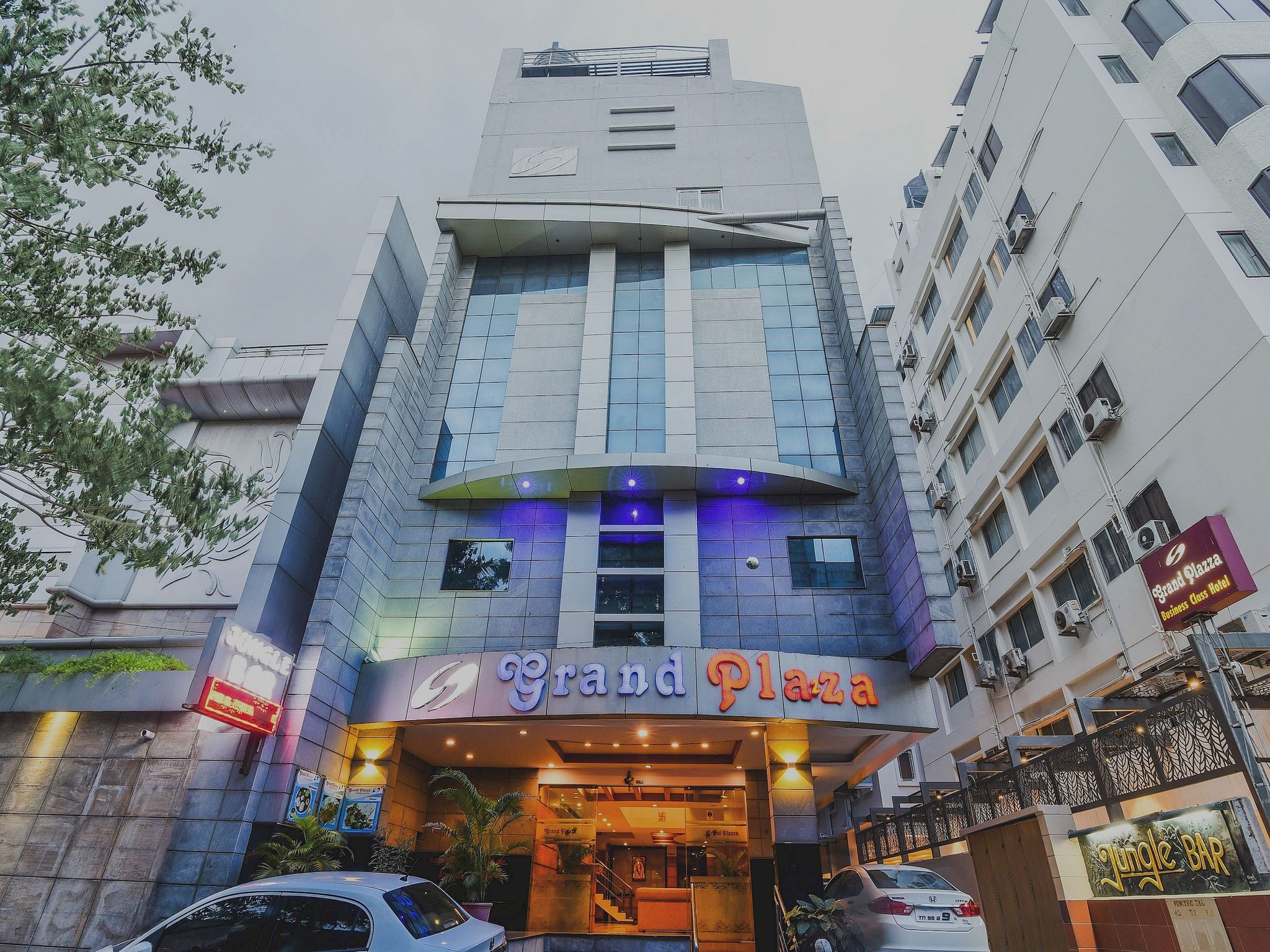 Super Capital O Grand Plaza