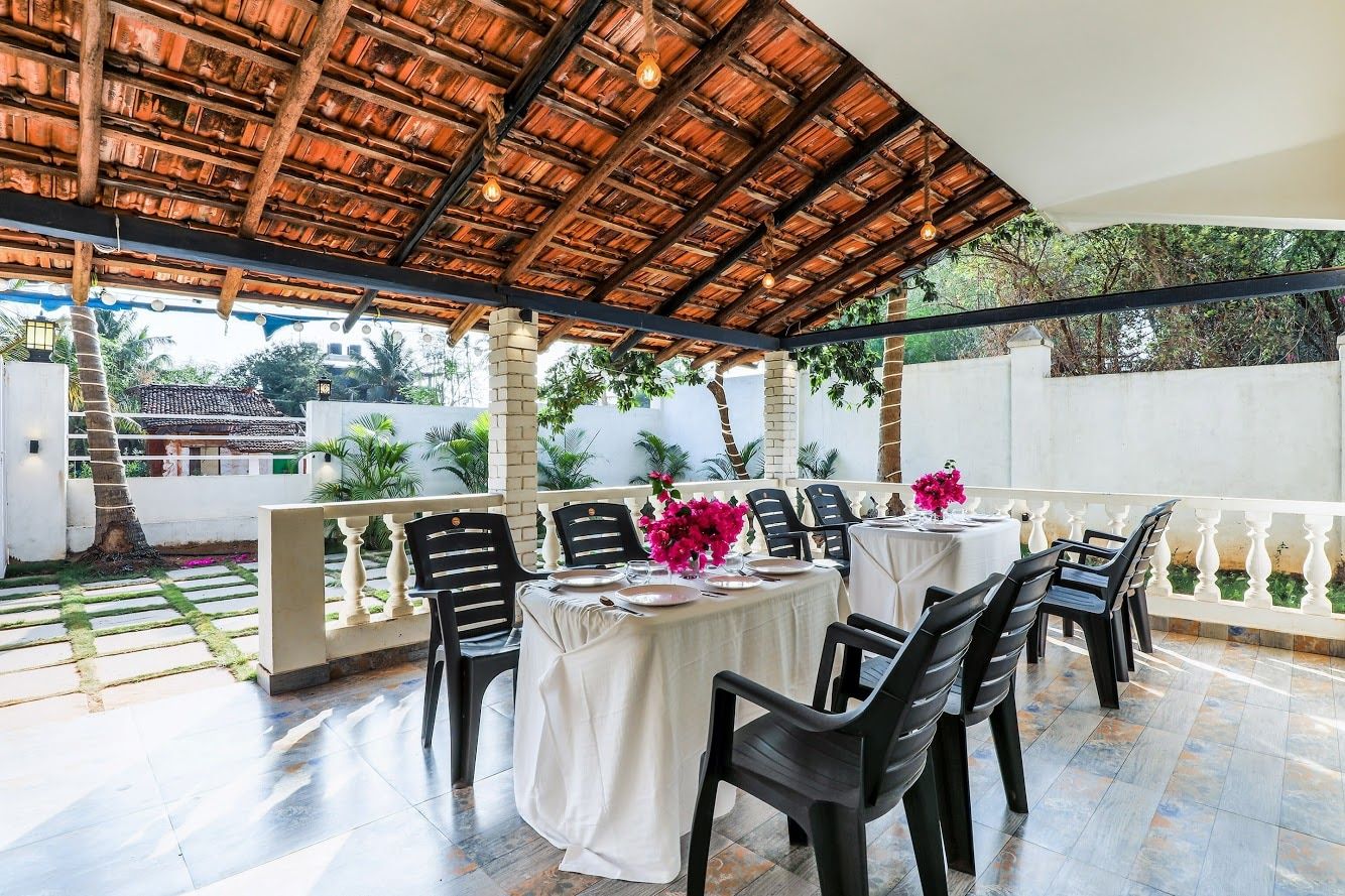 Food & Dining