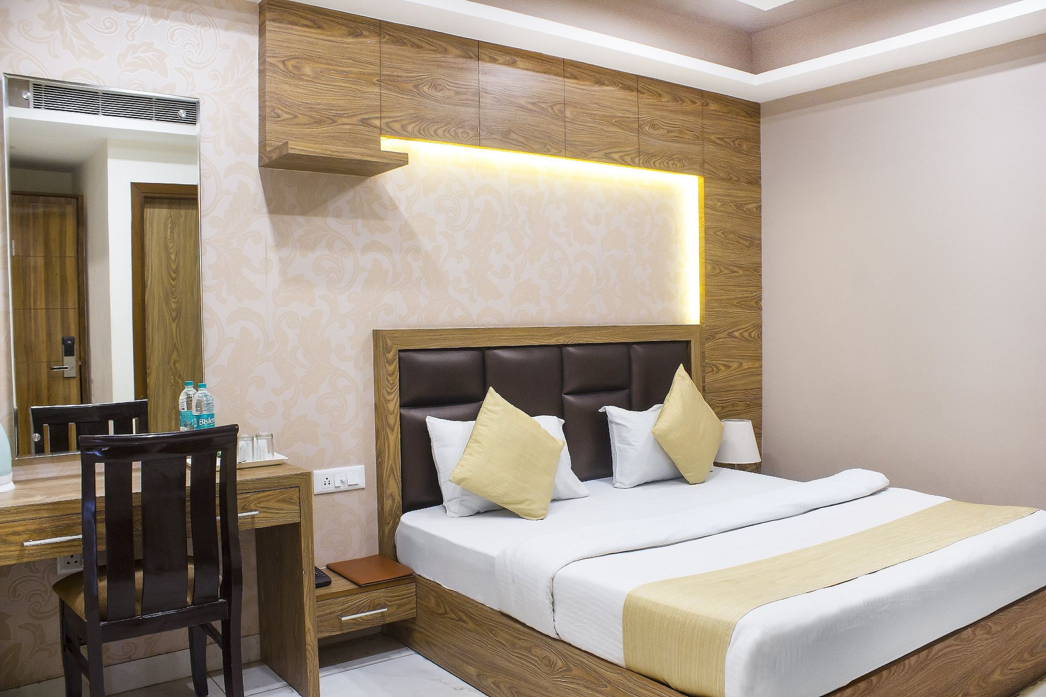 undefined AP Holiday 5