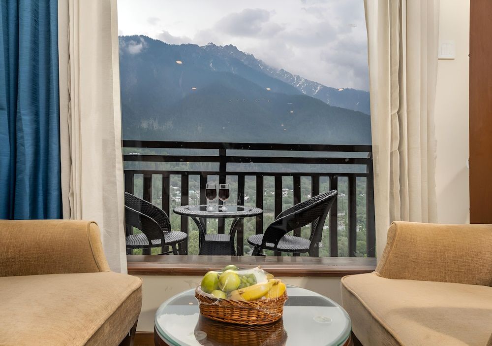 The Chinar Resort & Spa Superior Room with Balcony 11