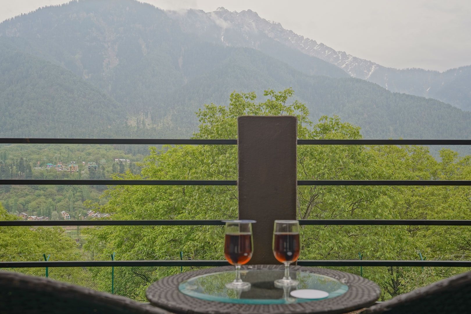 The Chinar Resort & Spa Superior Room with Balcony 14