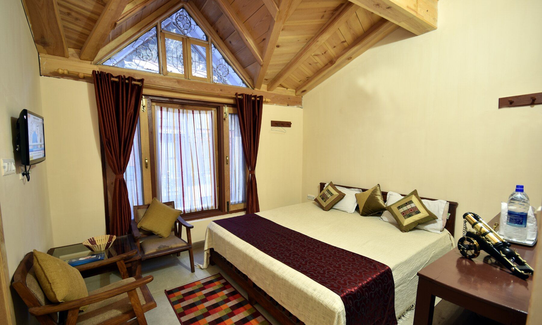 Deluxe Room With Lake View
