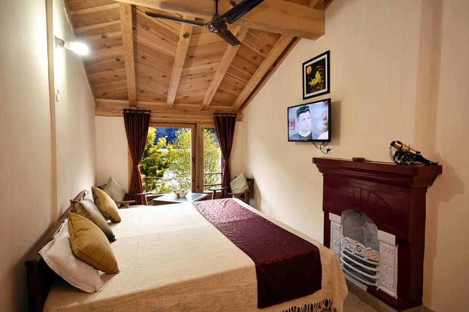 Deluxe Room With Lake View