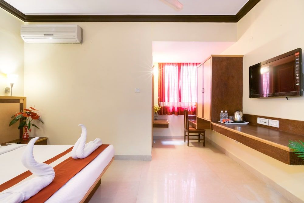 Octave Plaza Hotel Deluxe Double Room, 1 Bedroom, Non Smoking, City View 5