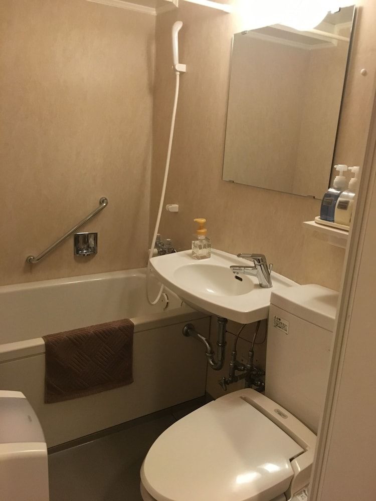 Hotel Sun City Ikebukuro Twin Room, Smoking TA1 3