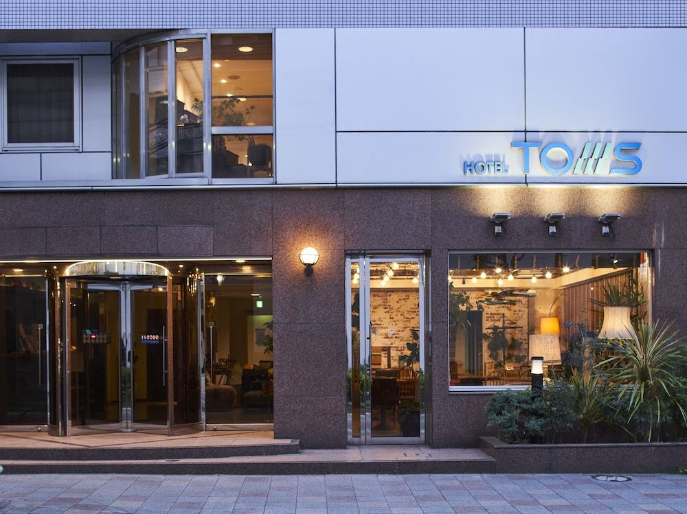 undefined Hotel Toms 6