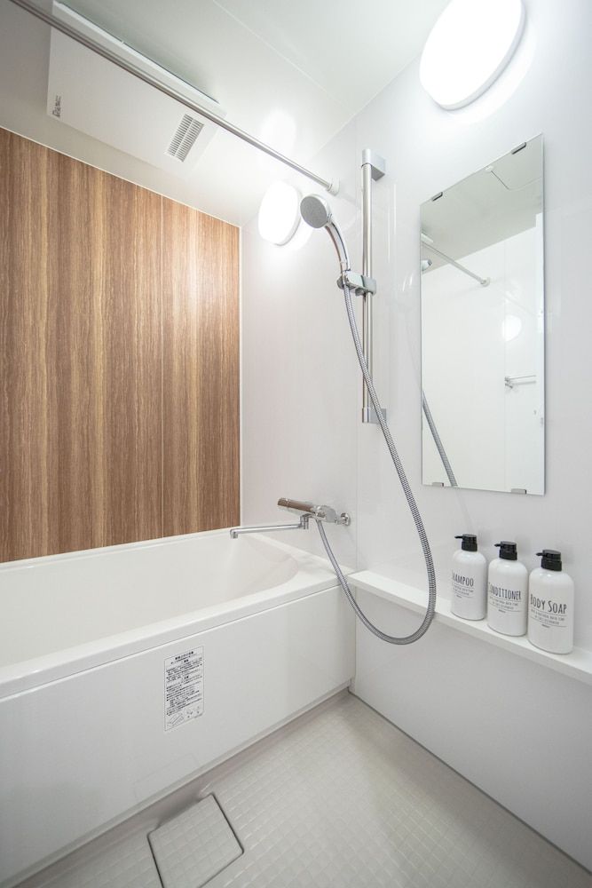 No6 Nijo Standard Twin Room 8