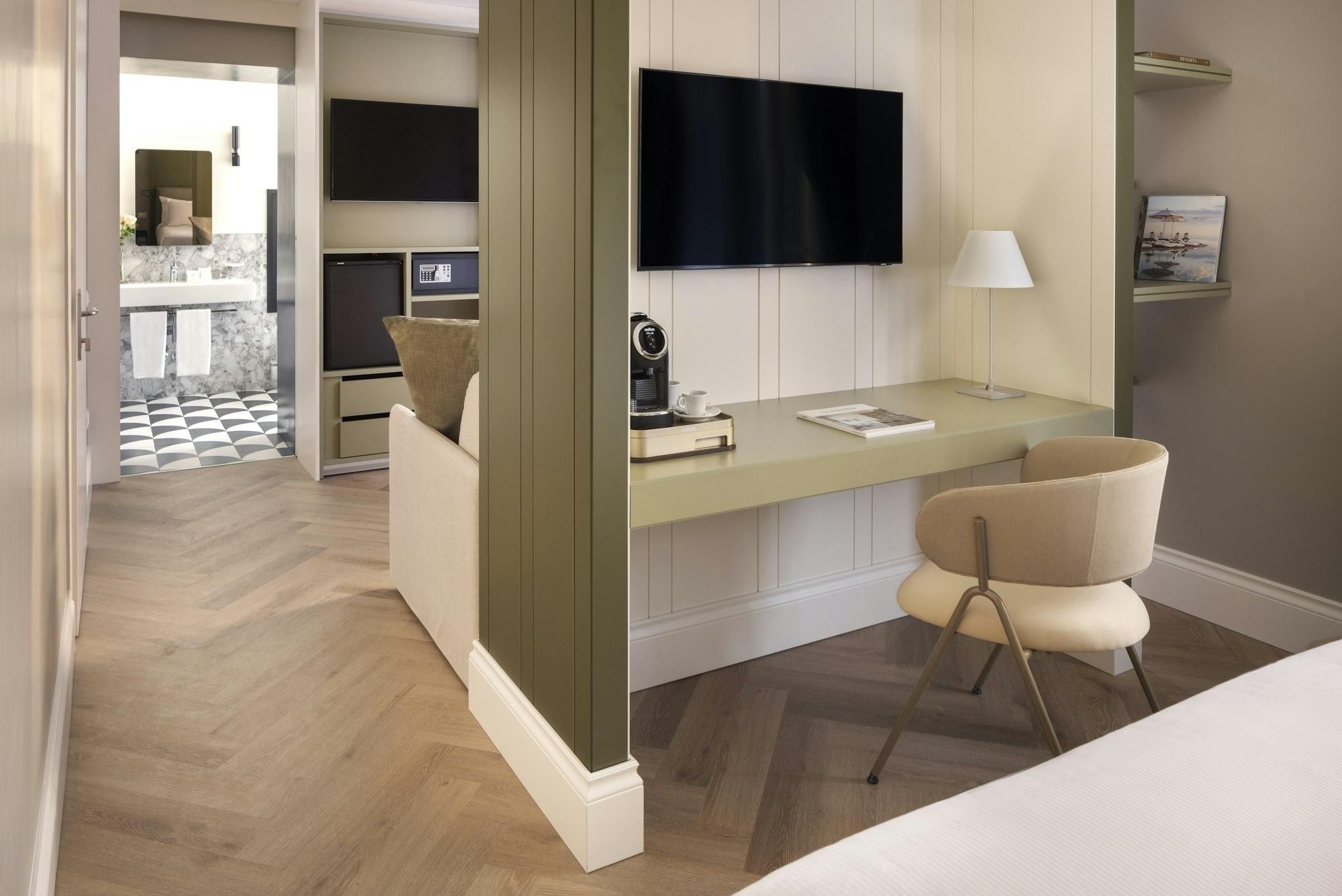 Junior Suite Deluxe with Sofa Bed