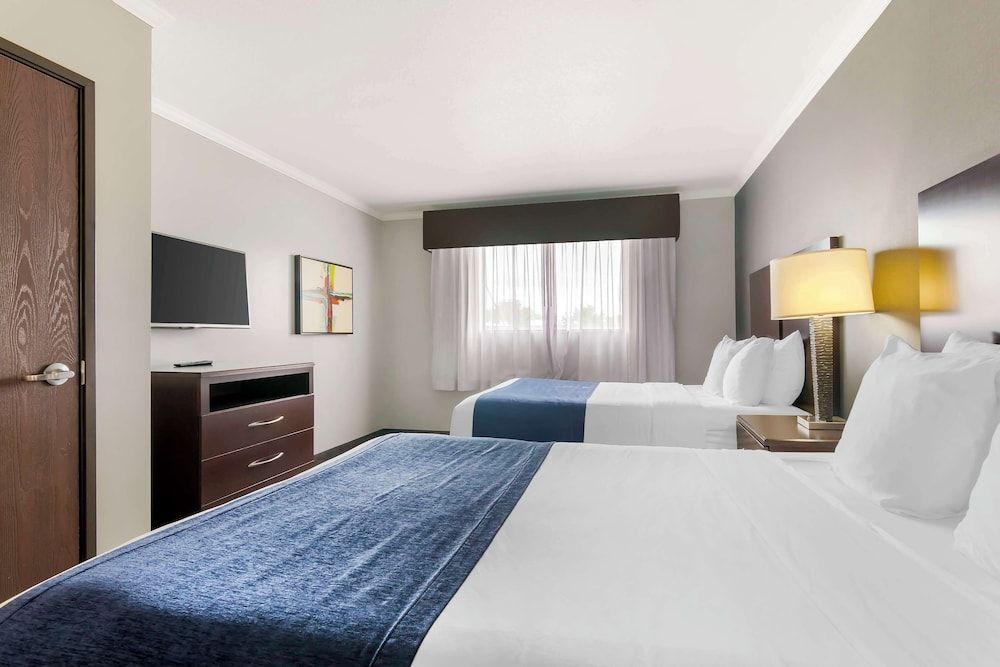 Standard Room, 2 Queen Beds, Non Smoking, Refrigerator & Microwave