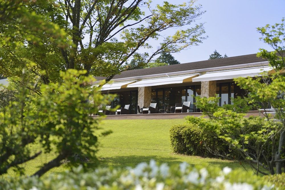 undefined Hakone Lake Hotel 3