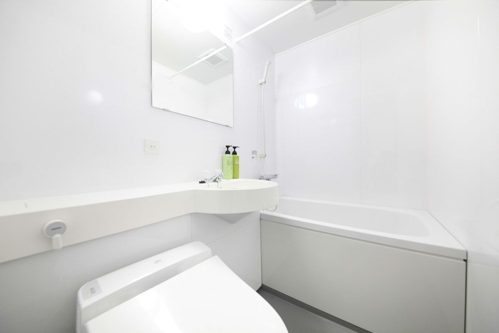 New Wing Single Room, Non-Smoking