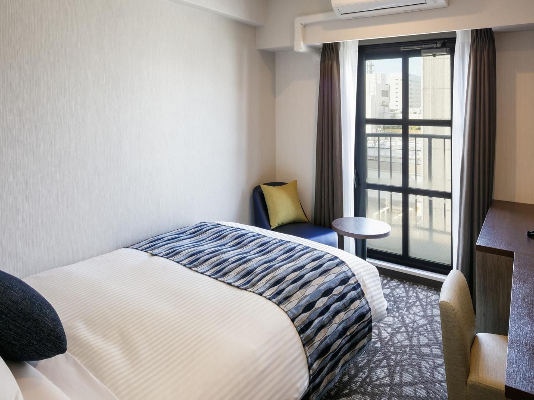 Superior Semi Double Room - Non-Smoking