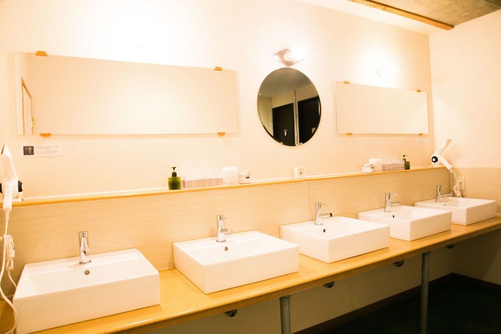 Nui. Hostel & Bar Lounge Economy Double Room 4