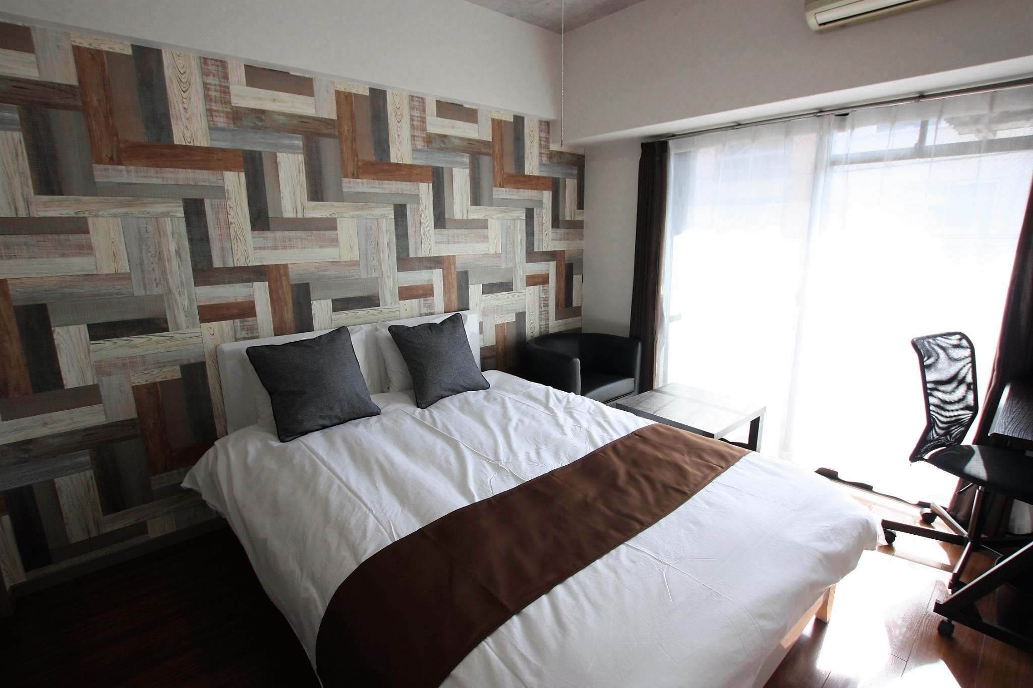 1 Double Bed