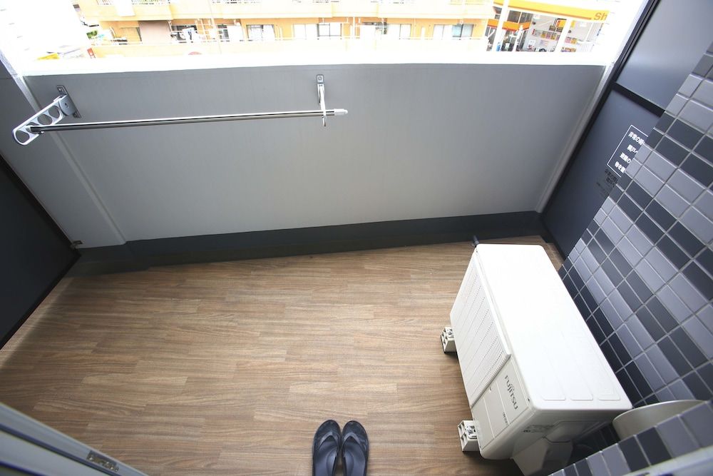 undefined 2500 Comics Room 4