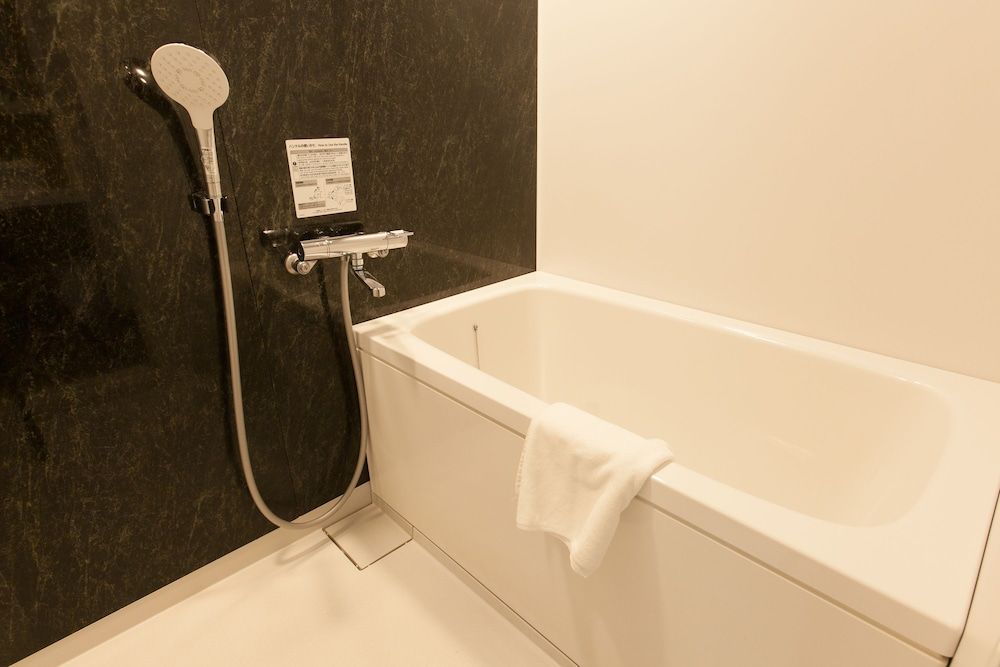 Henn na Hotel Tokyo Haneda Theater Room Triple, Non Smoking 3