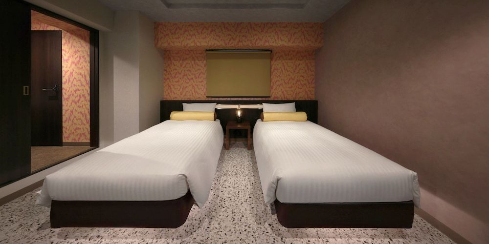 undefined Nipponbashi LUXE Hotel 4