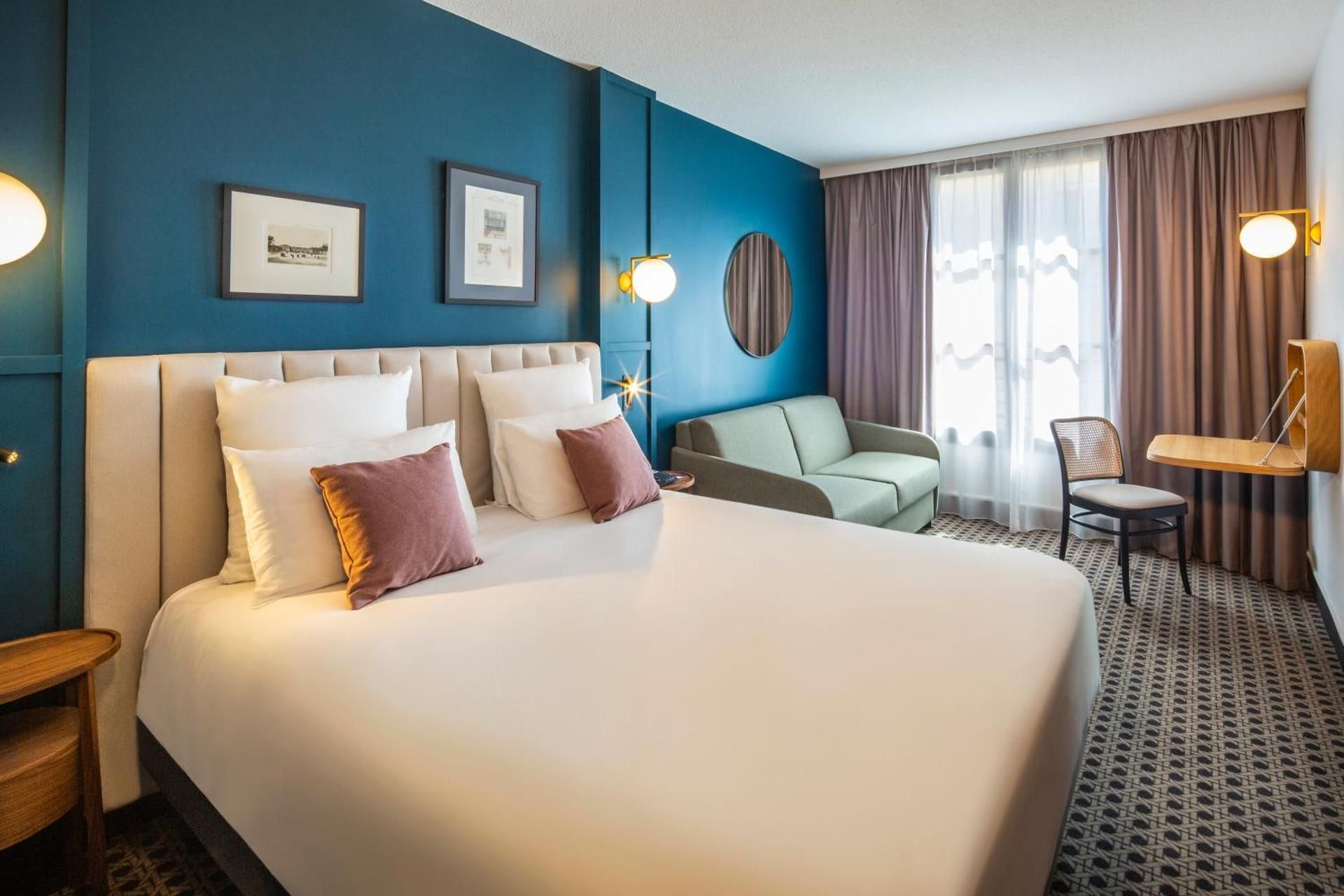 Superior Room with 1 Double Bed and Sofa