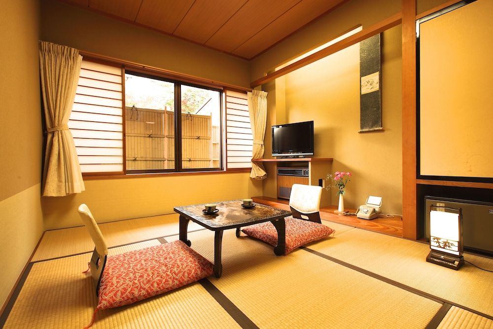 Japanese-Style Economy Room