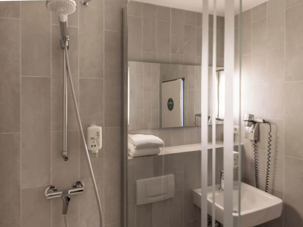 B&B HOTEL Aachen City-Ost Double Room